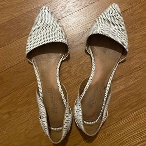 Madewell D’Orsay flats with spotted leather pointed toe